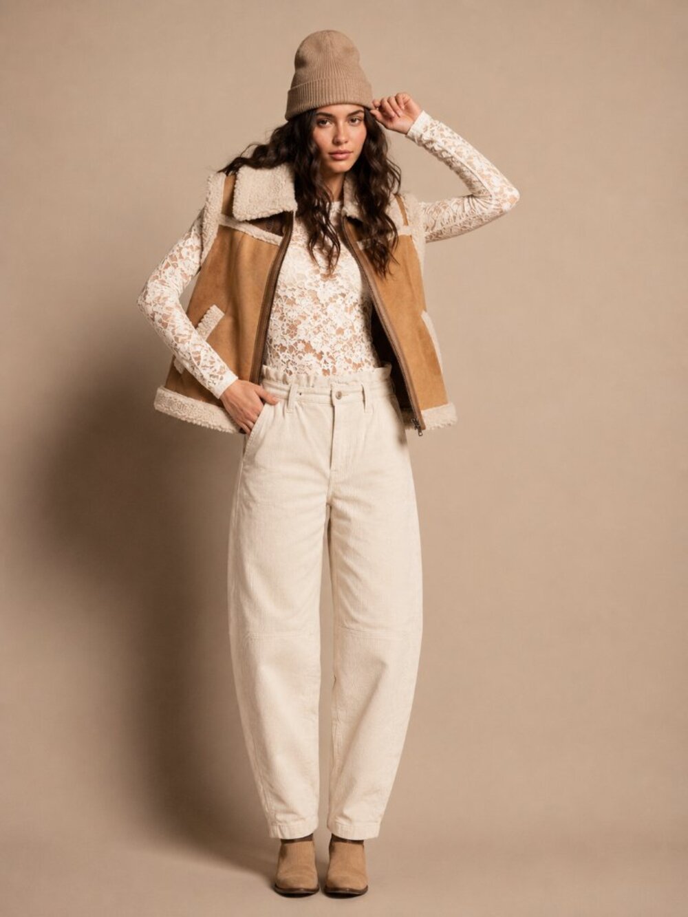 American Eagle Barrel Leg Cream Corduroy High Waist Pant New Unworn Sz 4 Long